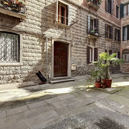 White Flowers With Canal View By Wonderful Italy-2